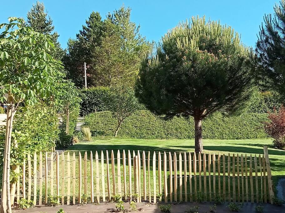 Le Clos Des Marronniers Ecques Esterno foto